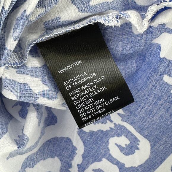 New Calessa Blue Abstract Ikat Print 3/4 Tiered Sleeve Tunic Shirt Size Small - Picture 7 of 7